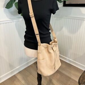Coach Vintage Sonoma Pebble Leather Bucket Drawstring Handbag with side pockets